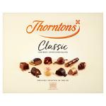 name} Шоколади Thorntons Класическа колекция от млечен, черен и бял шоколад , 449 гр., 40 бонбона