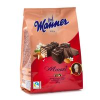 Manner Mozart Вафлички с бадемово-лешников пълнеж потопени в черен шоколад 300 гр